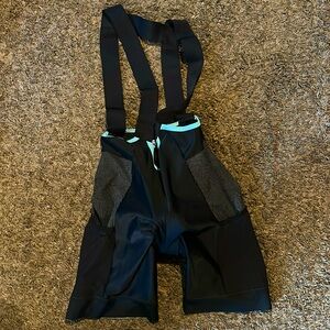 Bellwether Women’s Free Range Cargo Bib Shorts Black Size L Cycling Bike